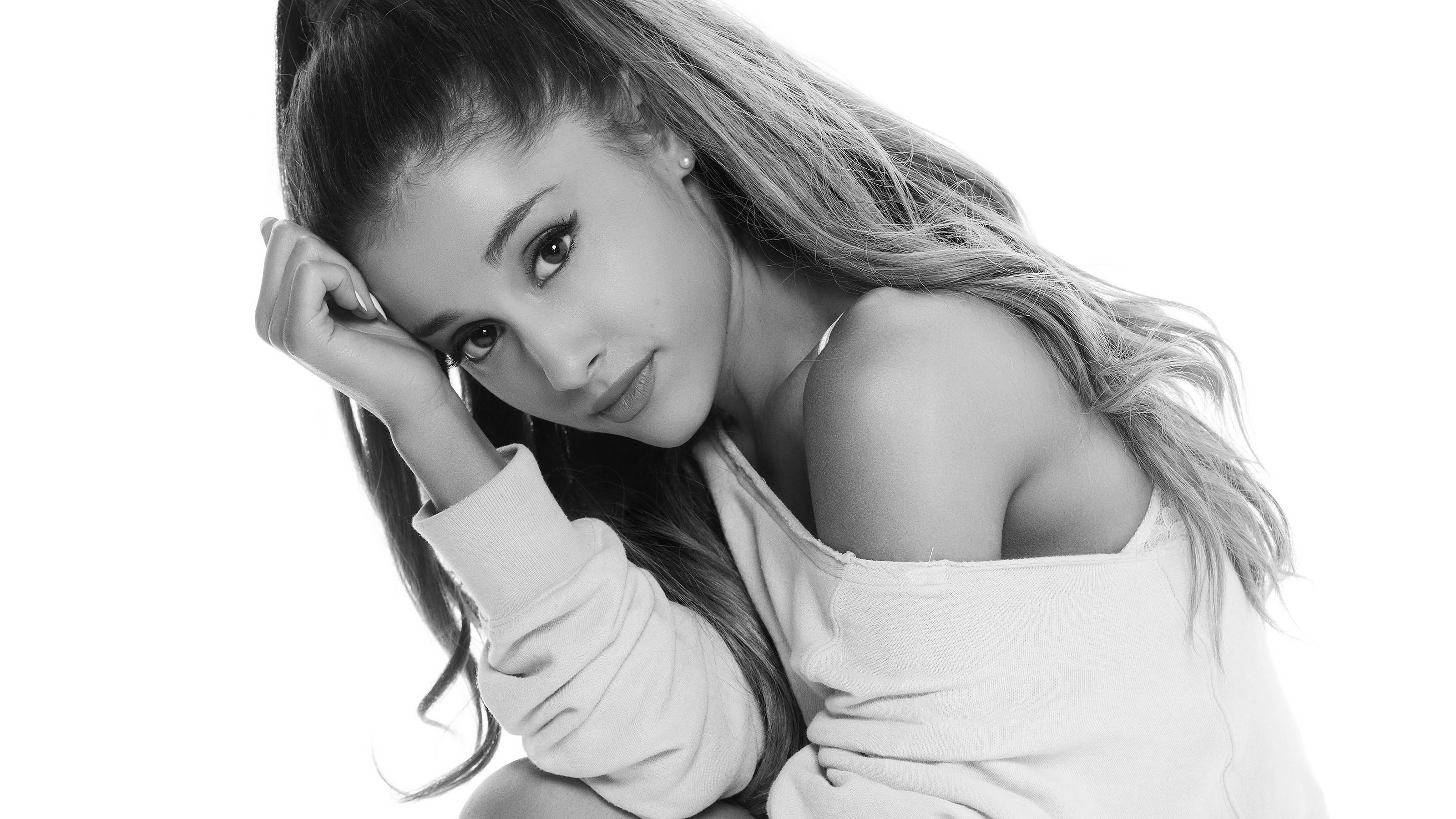 Ariana Grande Is Being Put Into Final Fantasy Brave Exvius