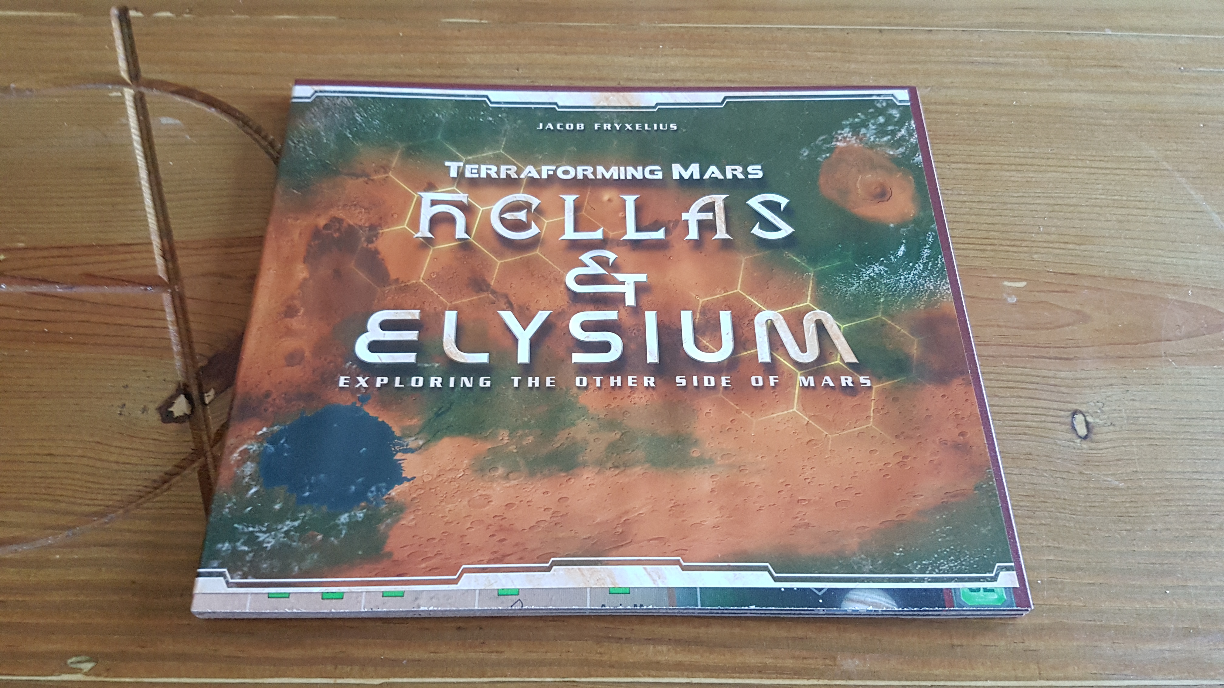 terraforming mars hellas & elysium